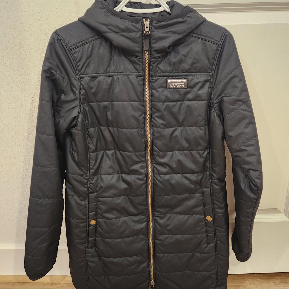 L.L. Bean Black Puffer Jacket with Quilted Design